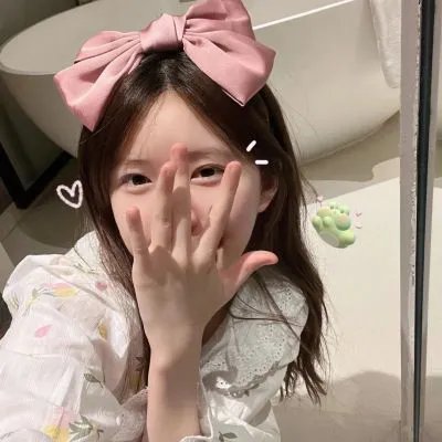 漂亮男孩直播中